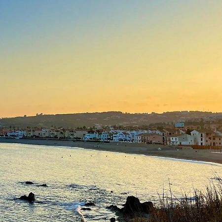Апартаменти Atico Con Gran Terraza A 50 Metros De La Playa De Casares Сан-Луїс-де-Сабінільяс Екстер'єр фото